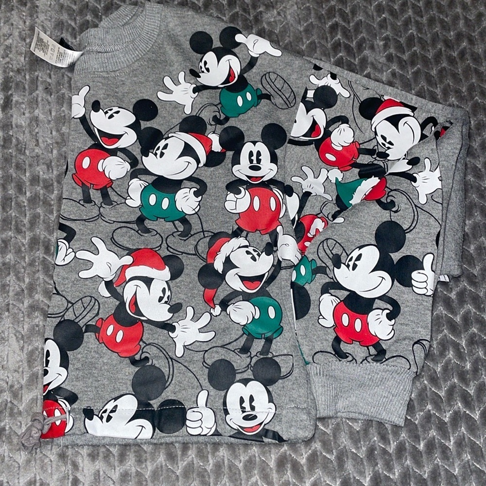 Mickey Mouse Christmas Crop Top Sweatshirt with drawstring waist.  Size Small.‎